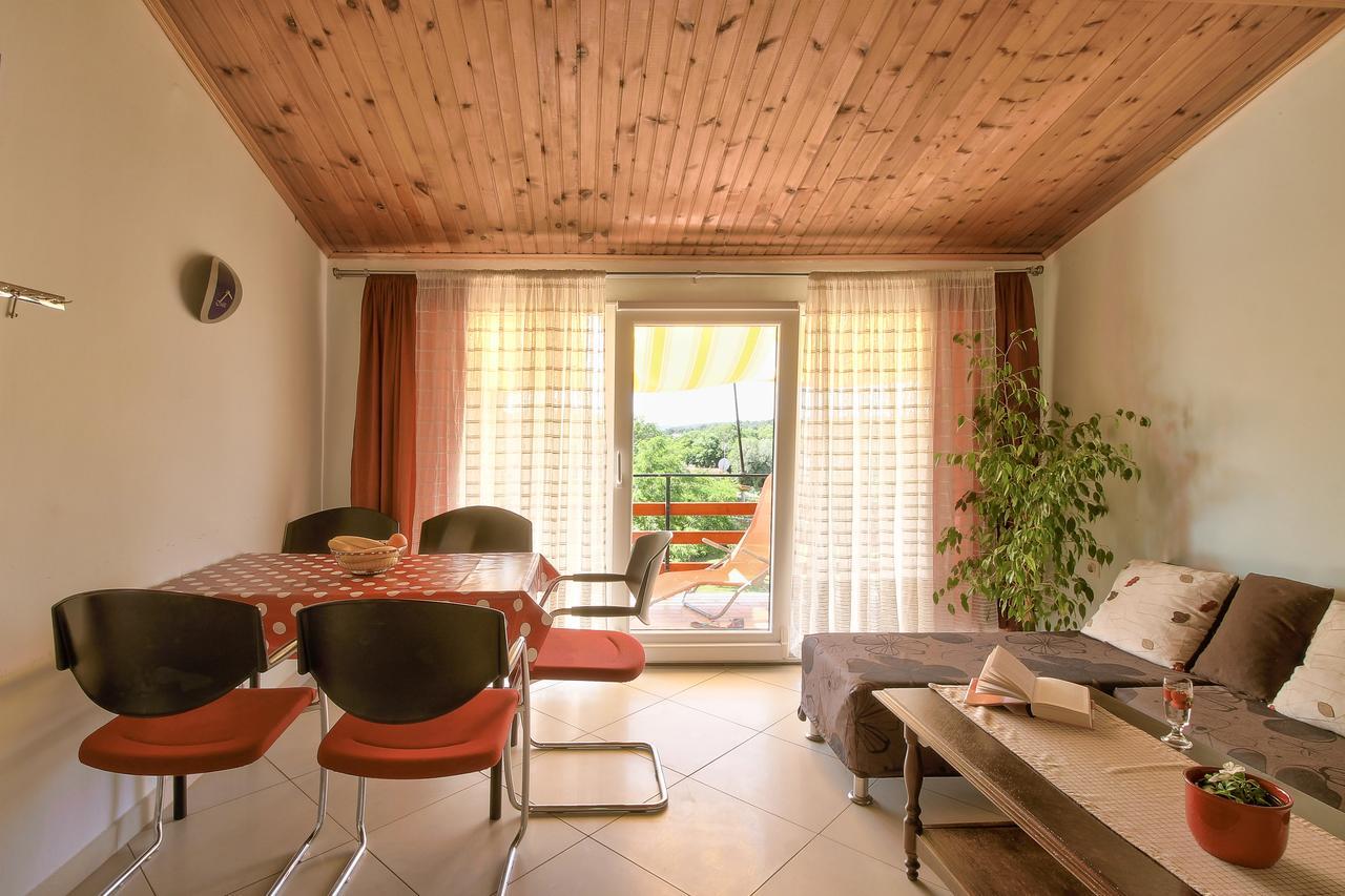 Apartments Bernic เมดูลิน ภายนอก รูปภาพ